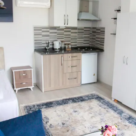Aparthotel Hillside 3*