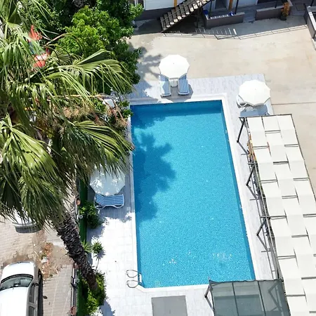 Hillside 3* סייד