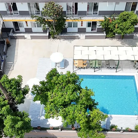 Hillside Lejlighedshotel 3*