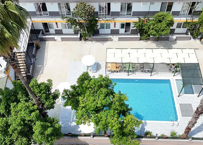 Apart-hotel Hillside 3*