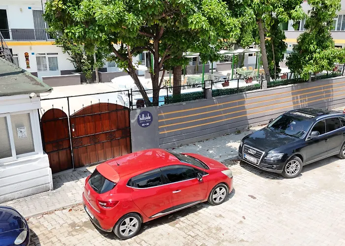 Hillside Apartmanhotel