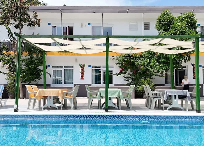 Hillside Apart Otel Side