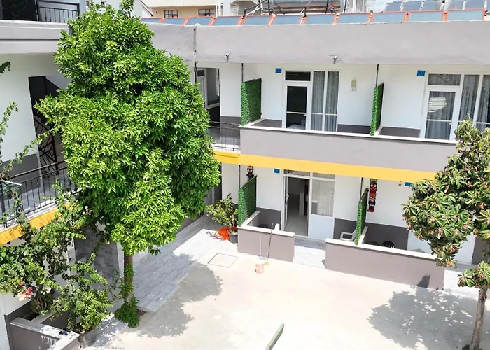 Hillside Aparthotel Side