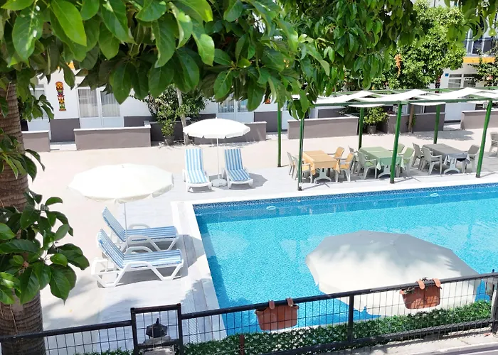 Hillside 3* סייד