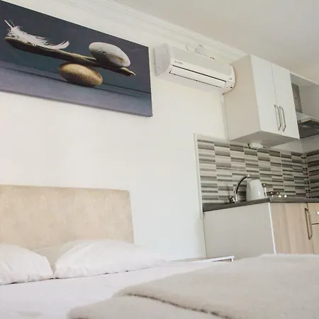 Apartahotel Hillside